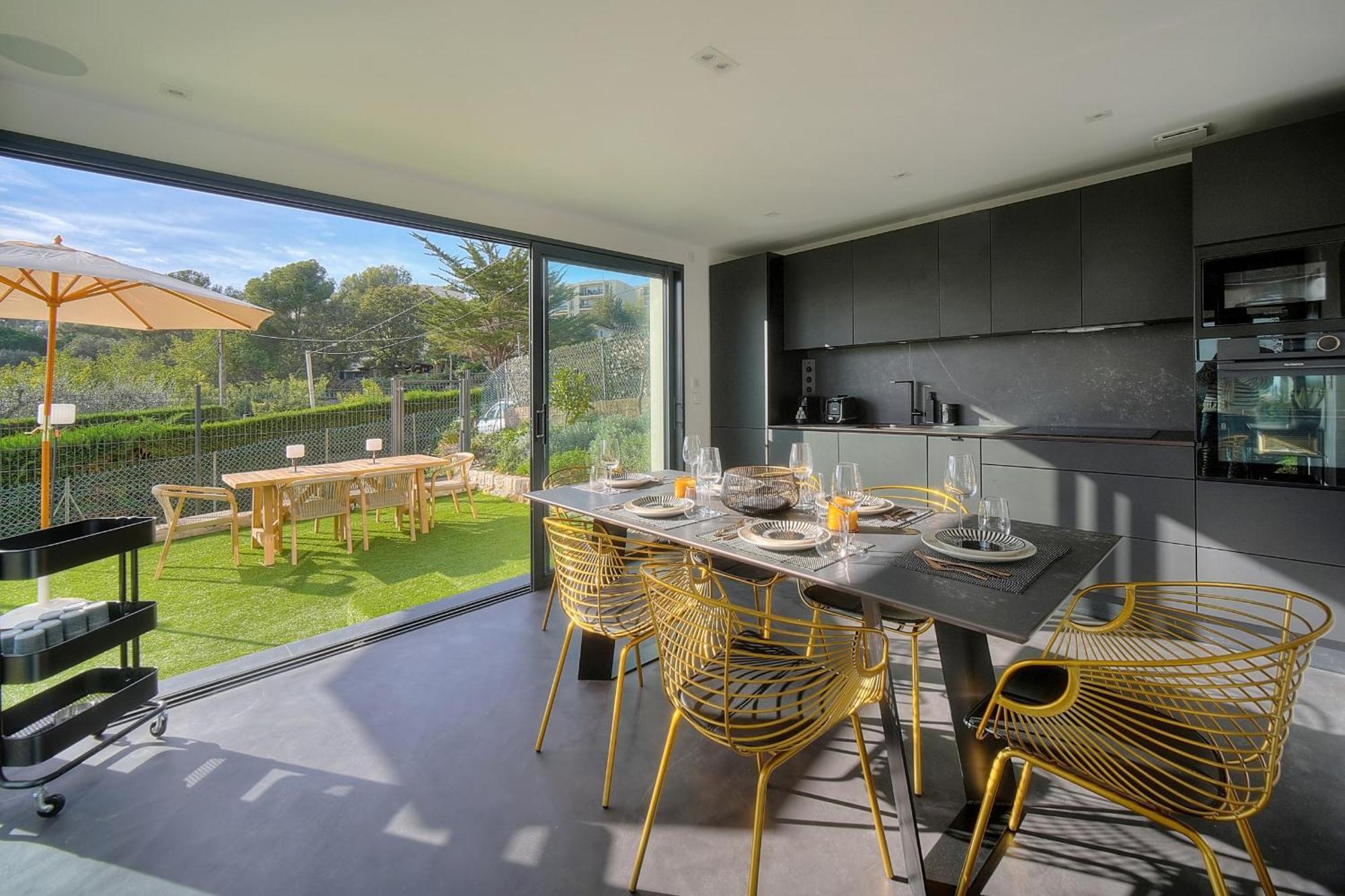 Immogroom - Superbe Villa - Piscine - Vue Mer - Parking - Clim Vallauris Dış mekan fotoğraf