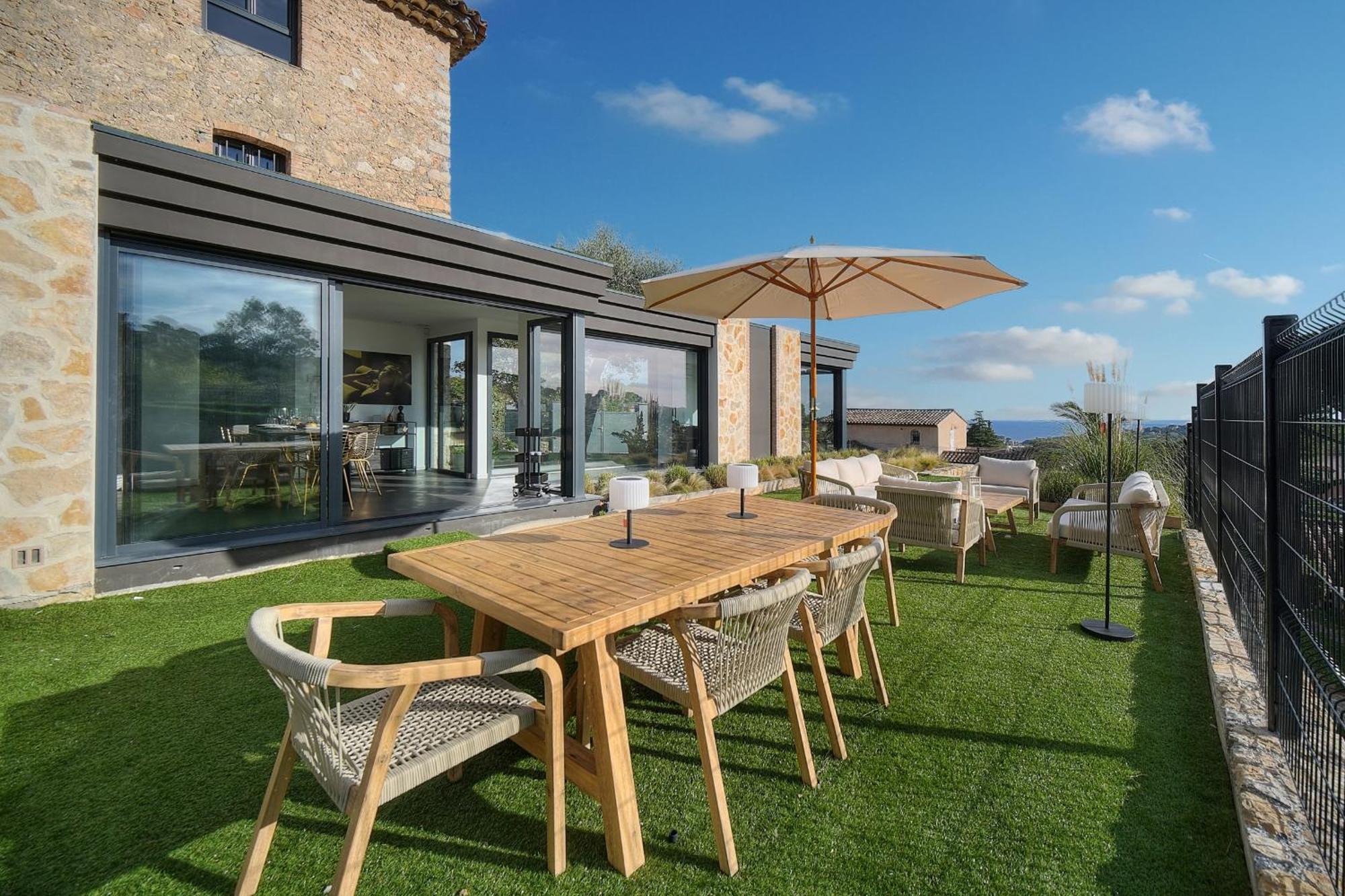Immogroom - Superbe Villa - Piscine - Vue Mer - Parking - Clim Vallauris Dış mekan fotoğraf